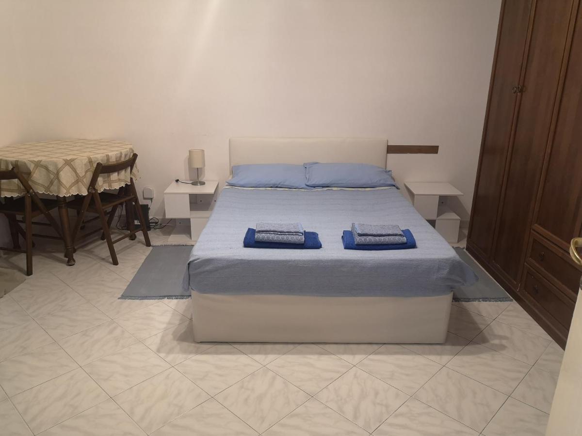 Casa Angelina Apartment โรม ภายนอก รูปภาพ